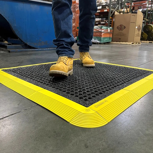 משטחי בטיחות לתעשייה